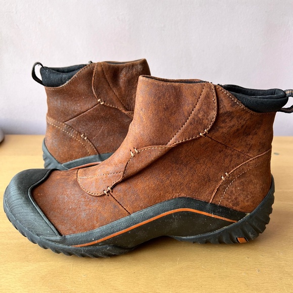 hot clarks muckers womens waterproof brown nubuck suede boots